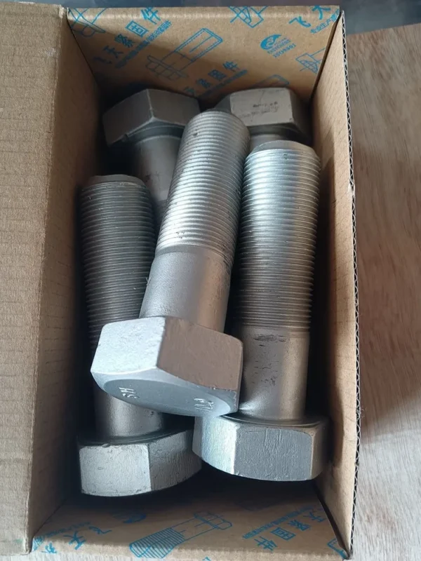 XCMG Wheel Bolt M14x1.5x45 Titanium (DACROMET Coating) - GB/T5785 Standard - OEM 805002117 - Image 4