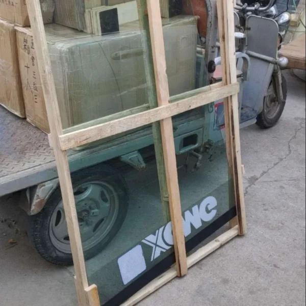 XCMG Spare Parts Crane Cabin Wind Shield Glass