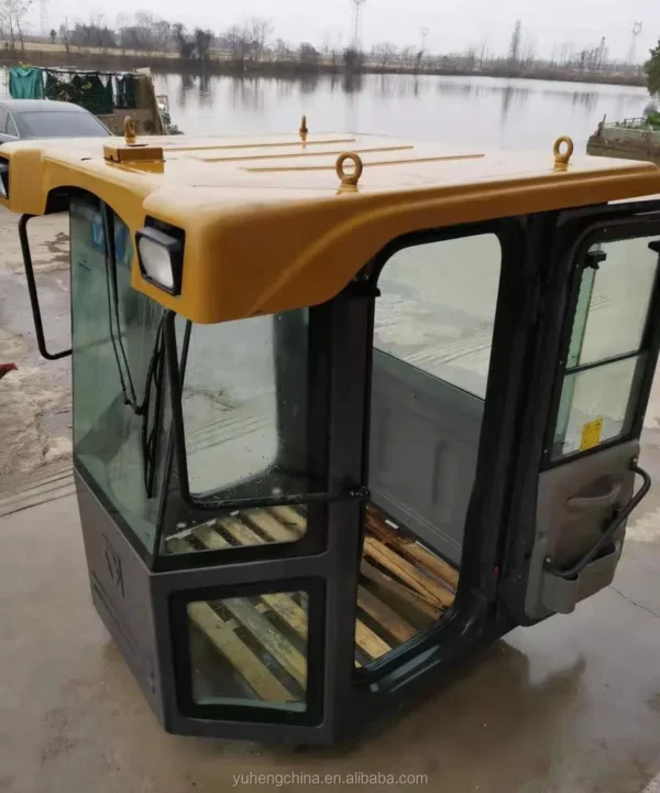 XCMG Wheel Loader CAB Assembly Part | 802141596 / JF-JS-20X