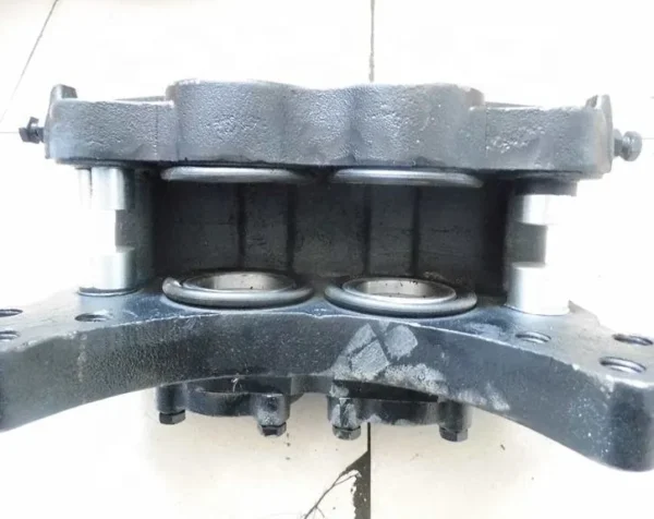 XCMG ZL50G/ZL50GN Wheel Loader Brake Caliper 275101705 DA1170B(IV).4 - Image 3