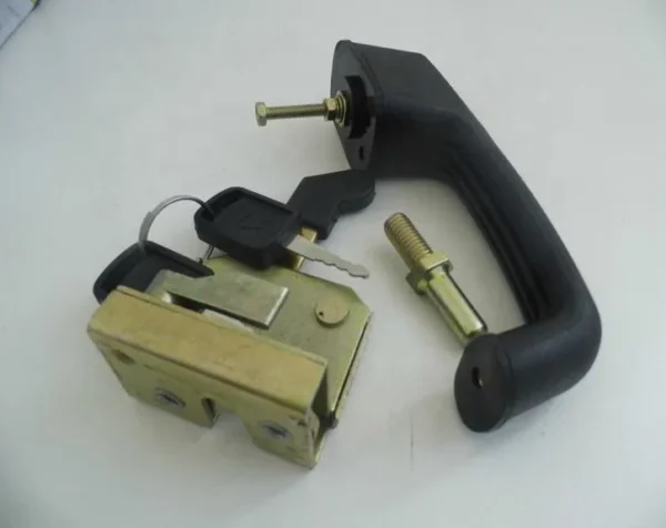 XCMG Left Door Lock Assembly (252910833/DS502A-7) OEM - Image 2