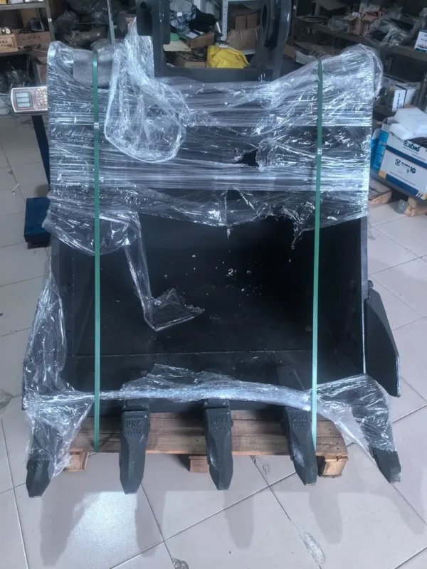 XCMG Excavator Oil-Water Separator Filter FS53014 FS53015 for XE215 Hydraulic System - Image 4
