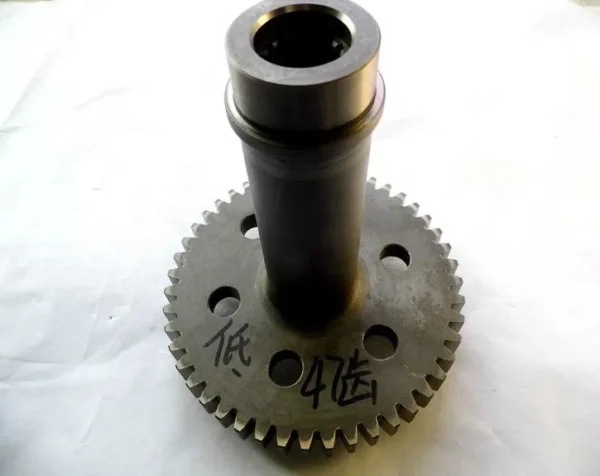 xcmg Wheel Loader xcmg Gr180 Parts Hydraulic Work Pump Gear Shaft Drive Shaft Gear 272200151 - Image 3