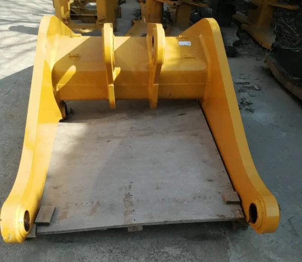XCMG Wheel Loader Boom Assembly 253004790 600KN.8.1II for LW500KV/ZL50G/LW500KN Models - Image 4