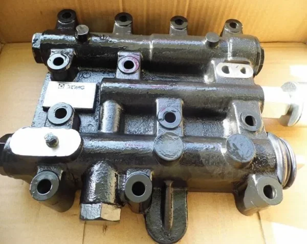 XCMG ZL40G Wheel Loader Gearbox Control Valve (Part No. ZL40.6.18A & 250200147) - Image 2
