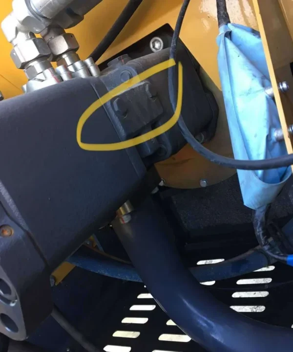 XCMG Genuine ZL50G Excavator Main Pump | Direct Factory - Image 2