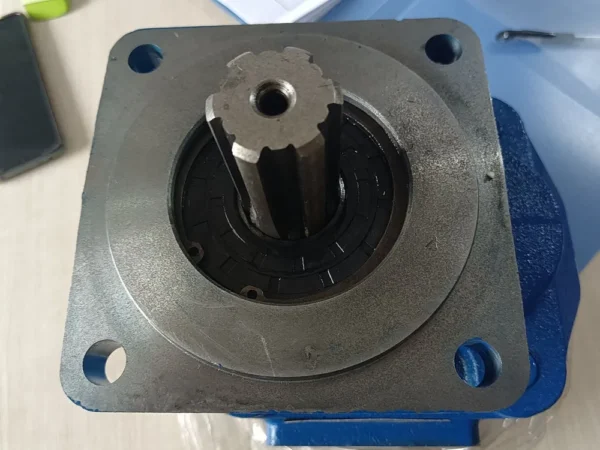 XCMG ZHP3100 Hydraulic Pump (부분# 74-123) for ZL50G & LW500K Loaders - Image 3