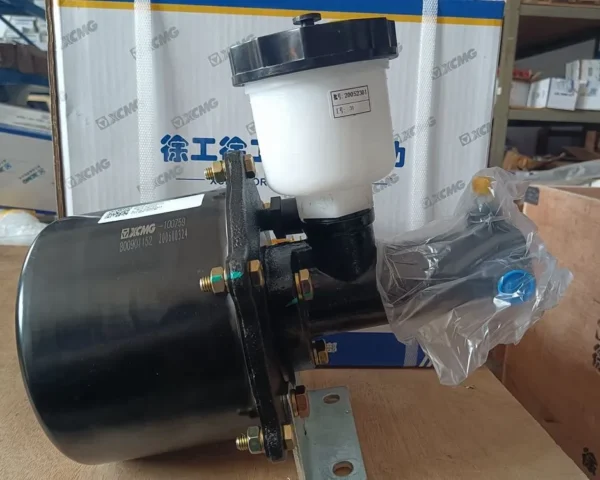 XCMG LW200 Loader Brake Booster Pump (Part No. 800933786) - Image 2
