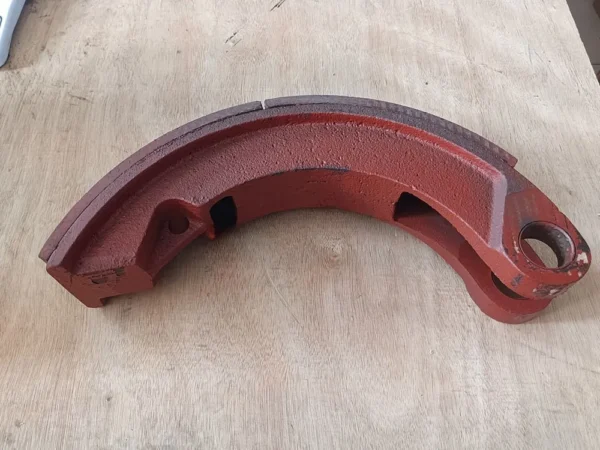 XCMG Construction Machinery Spare Parts DB132D Grader Brake Drum with Brake Shoe and Lining - Image 4