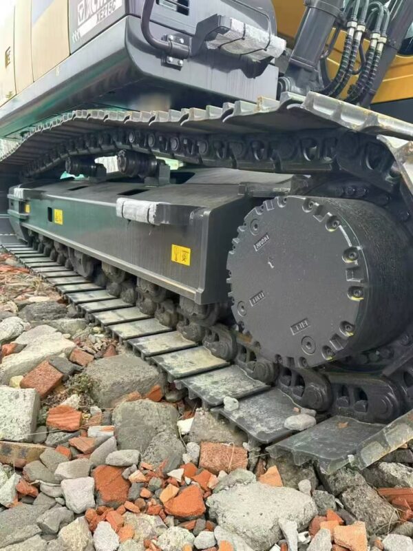 Mali mpya ya hesabu ya XCMG XE215C, Toleo la Euro II - Image 2