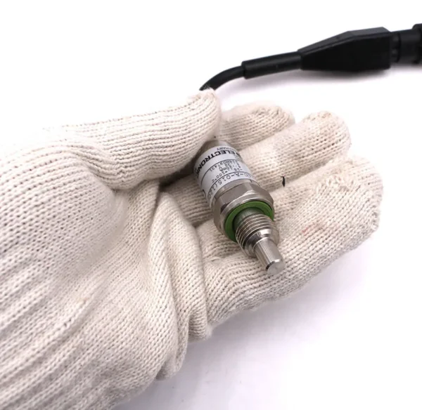 Excavator 60008962 Oil High Temperature Sensor ETS7240-A-015 for SY135-8 SY215-8 SY335-8 SY365-8 - Image 5
