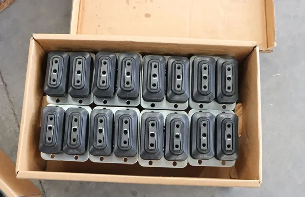 Genuine PVD8PC6008 60170604 Hydraulic Foot Pilot Control Valve for SY Excavators - Image 6