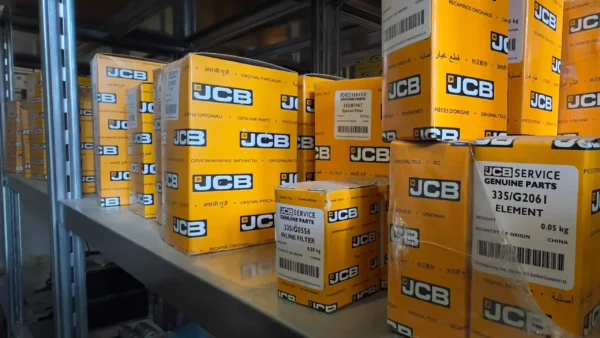 JCB 3CX/4CX/1CX Fuel & Water Filter Kit for Total Diesel Engines - Image 3