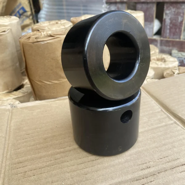 Wholesale  Sany Xugong Liugong 30 45 50 60 Excavator Bucket Axle Bucket Ears - Image 2