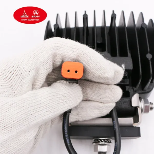 Sany Excavator Genuine LED Work Light with Hydraulic Solenoid Valve for SY485/SY215C/LW210B - Image 4