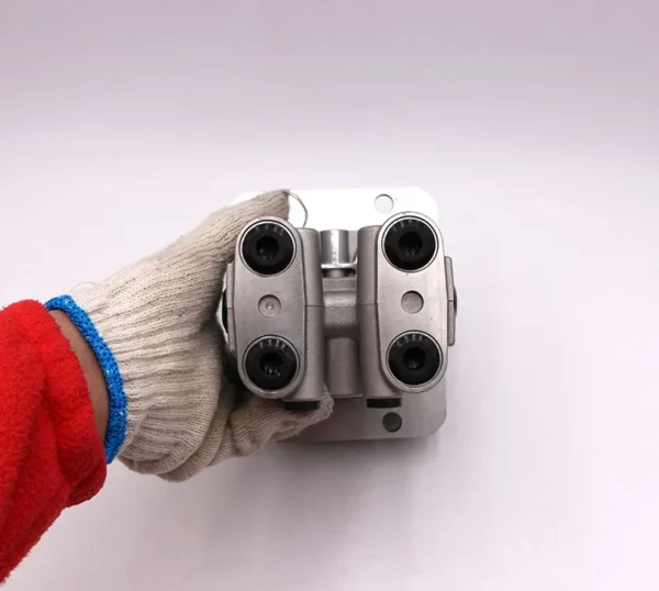 Genuine PVD8PC6008 60170604 Hydraulic Foot Pilot Control Valve for SY Excavators - Image 4