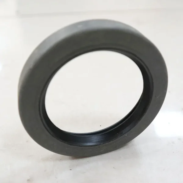 CAT 5S-2106 Oil Seal – Nitrile Lip Type Shaft Seal for Excavator (320, 326F) - Image 5