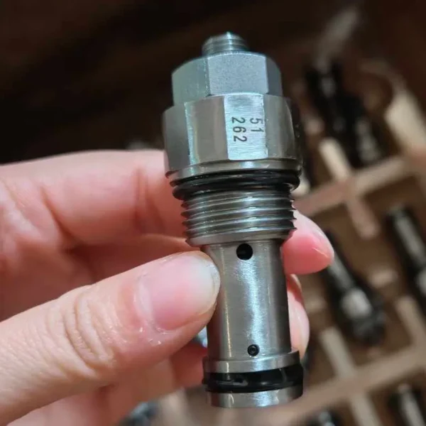 SANY 75 Husker Distributor Main Relief Valve | Excavator Hydraulic System