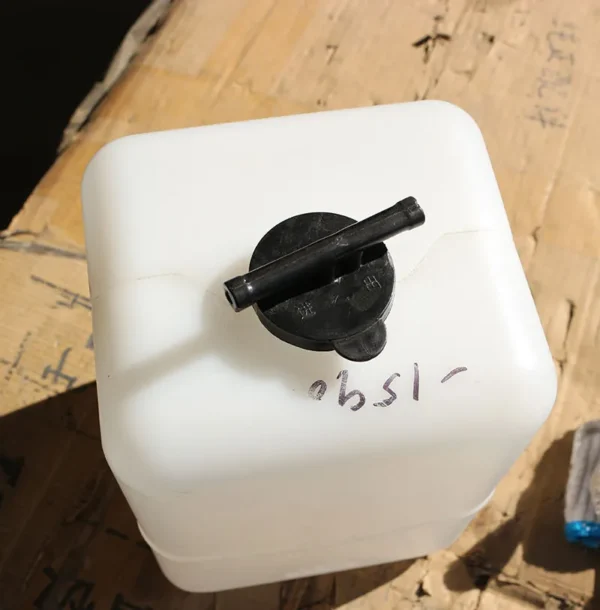 Sany Excavator Radiator Water Tank 20Y-06-15240 (A229900001590) - Image 6