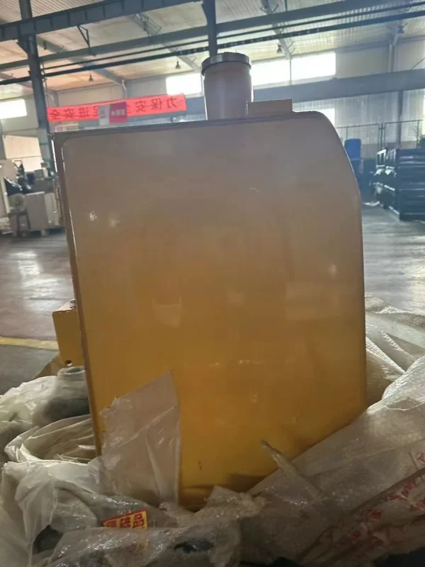Genuine Sany SY365/SY395 Hydraulic Oil Tank Assy 13601695 (OEM) - Image 6