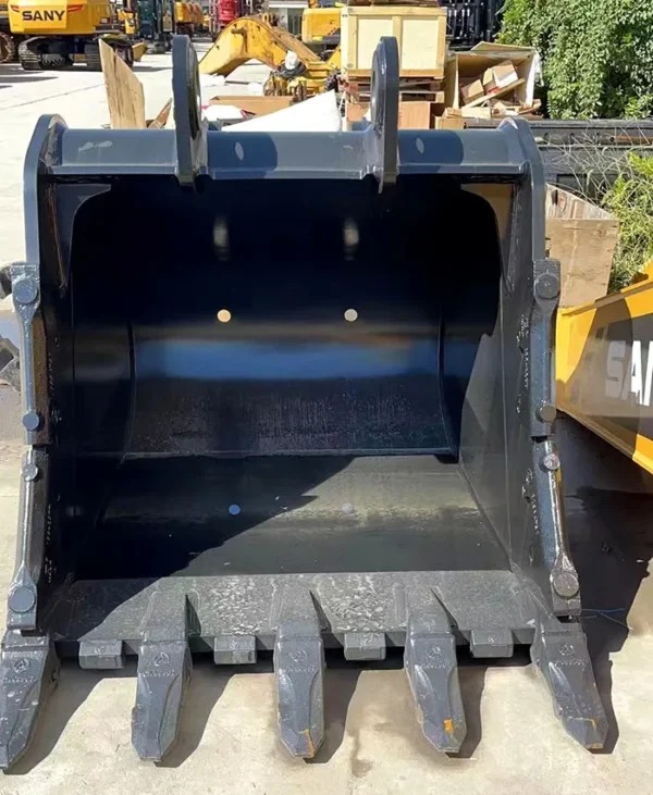 Sany SY365 Hydraulic Rotating Bucket for Trenching & Rock Excavation - Image 2