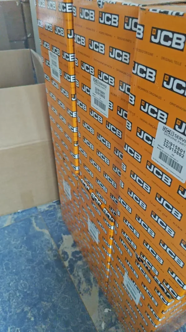 JCB Genuine Oil Filter 32/925865 for Excavator Engine Parts - Image 3