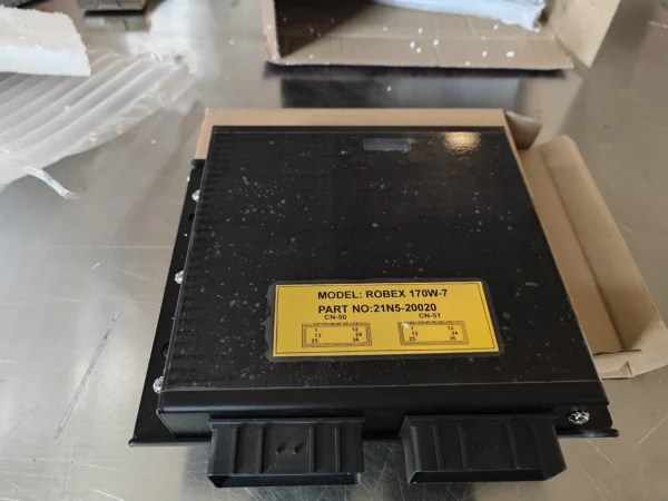 Hyundai R210W-00327 Display Monitor & 21N5-20020 Memory Card (Original Parts) - Image 6