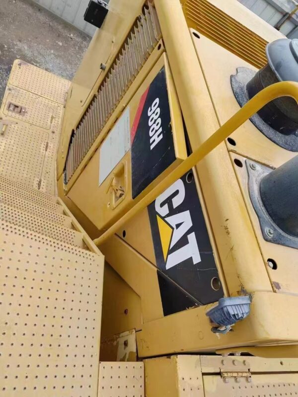 Used 2013 Carter 988H loader
