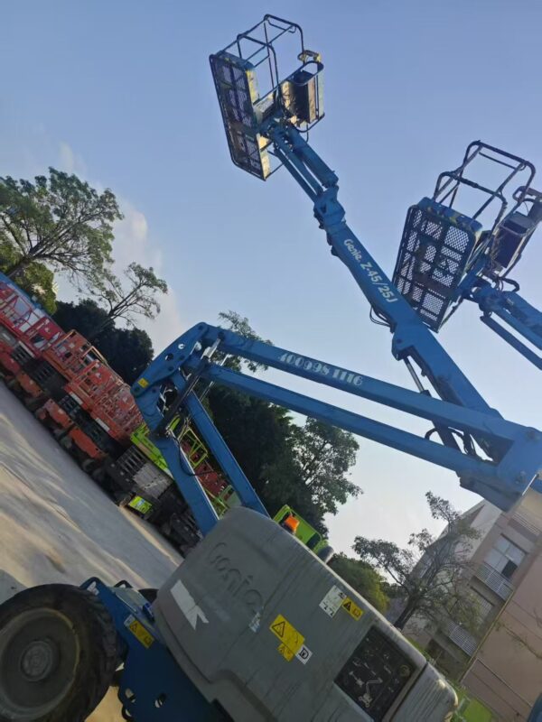 Used genie GSZ45/25 2019